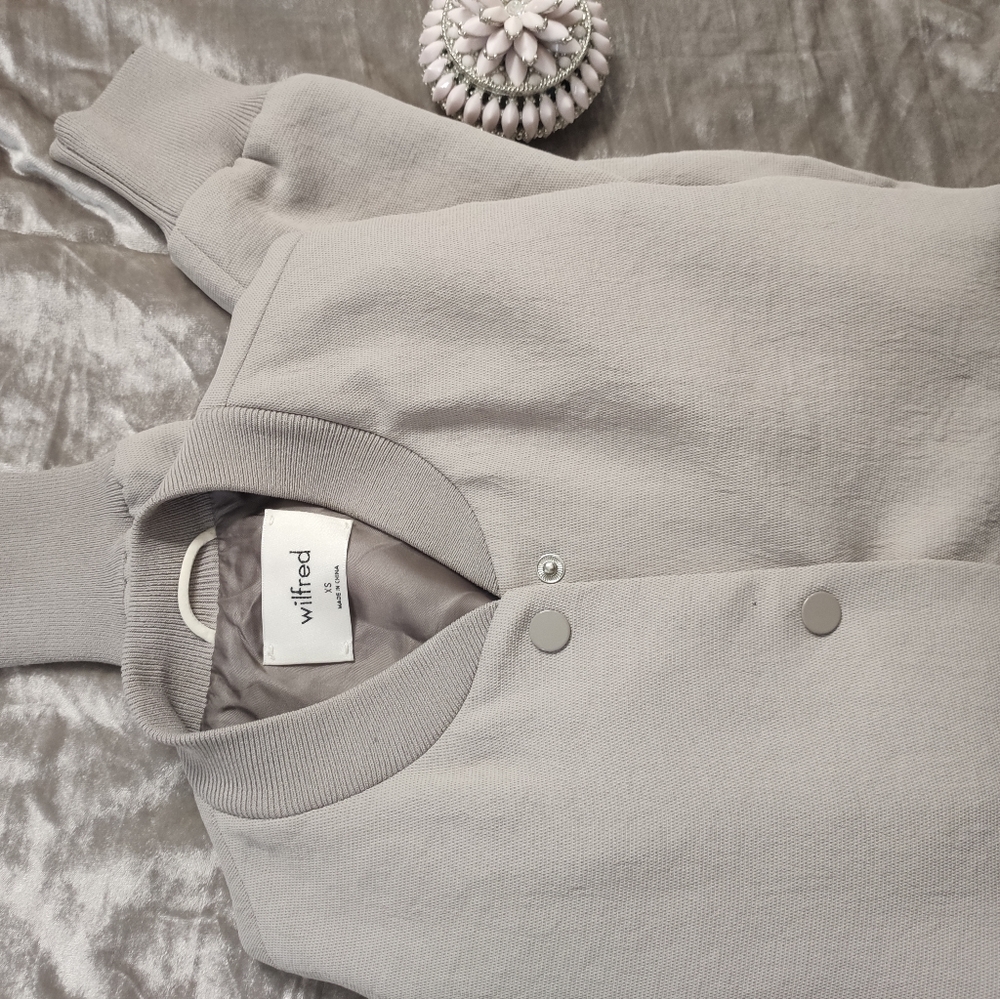 Poussin Bomber ARITZIA - Picture 4 of 6